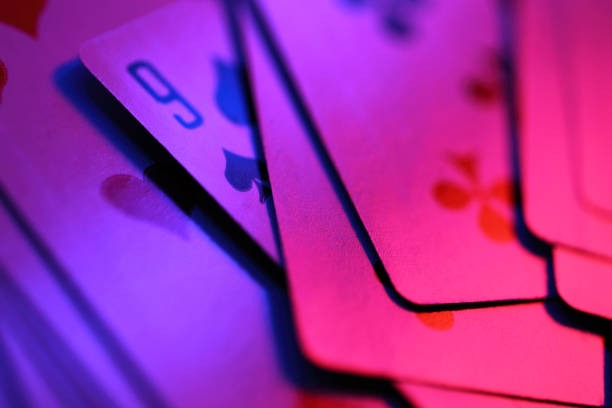 apiraja88 live-dealer table interface with blackjack and live-studio feed during peak trading hours